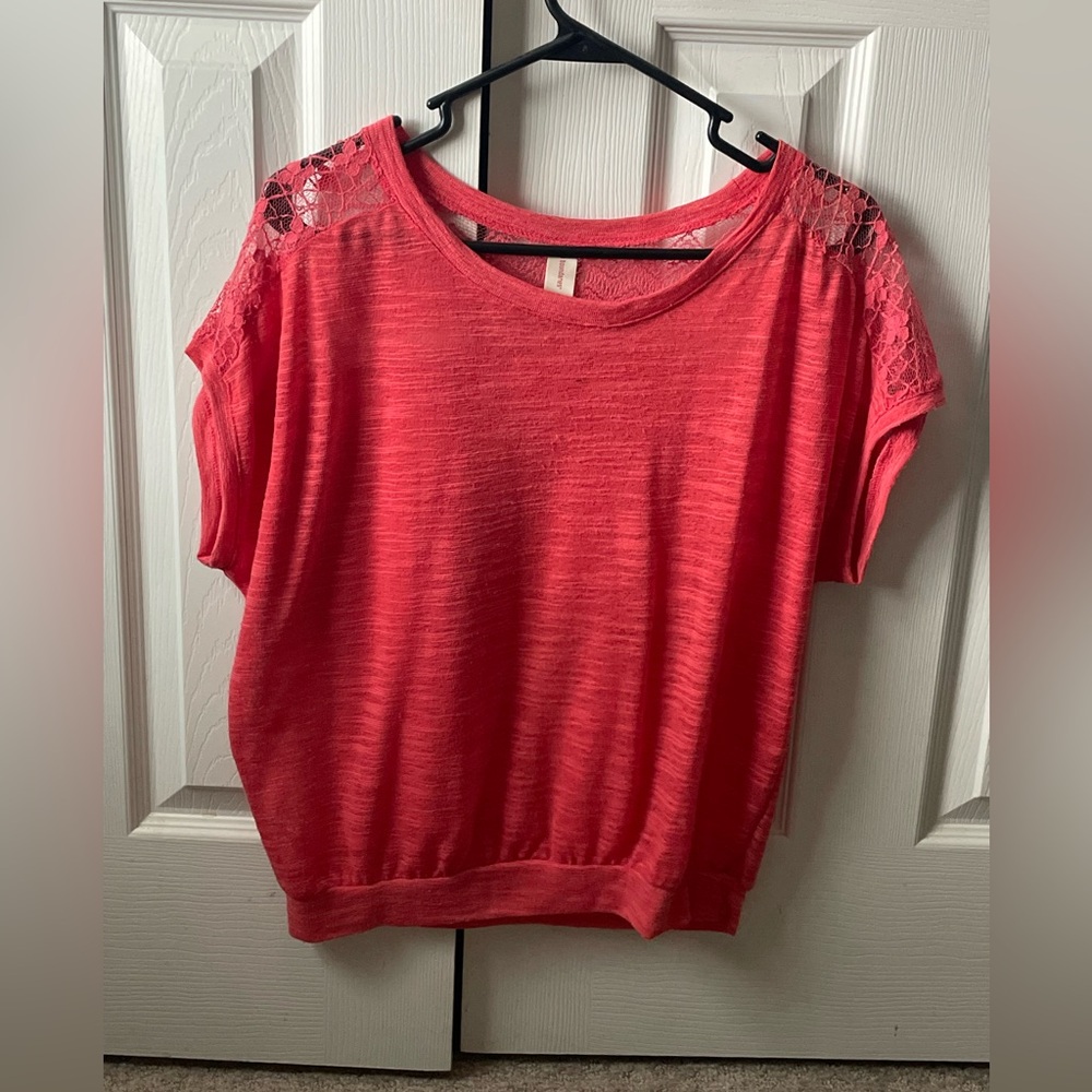 Women’s Top